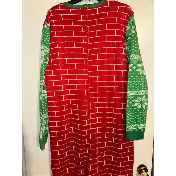 Christmas Pajamas One Piece Zip Suit Light Chimney Stockings Adult Large Red ugl - Picture 7 of 7